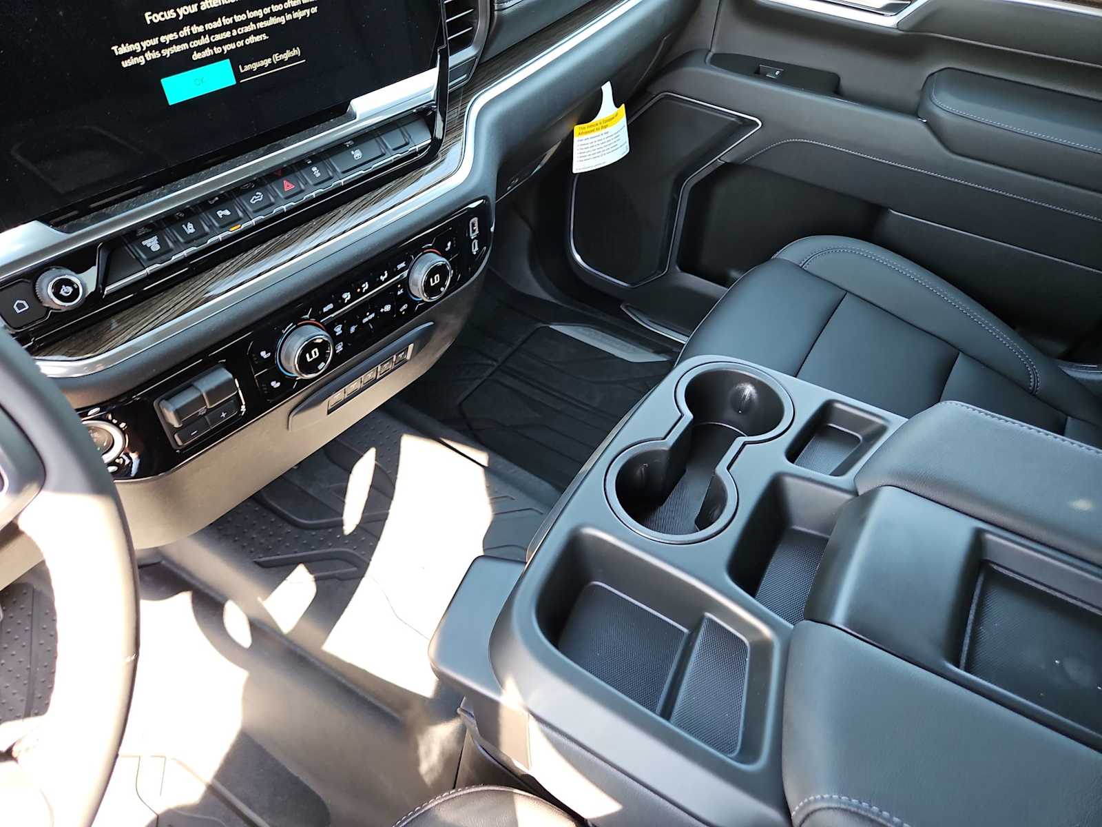 Thumbnail: 2025 Chevrolet Silverado 3500 - 20