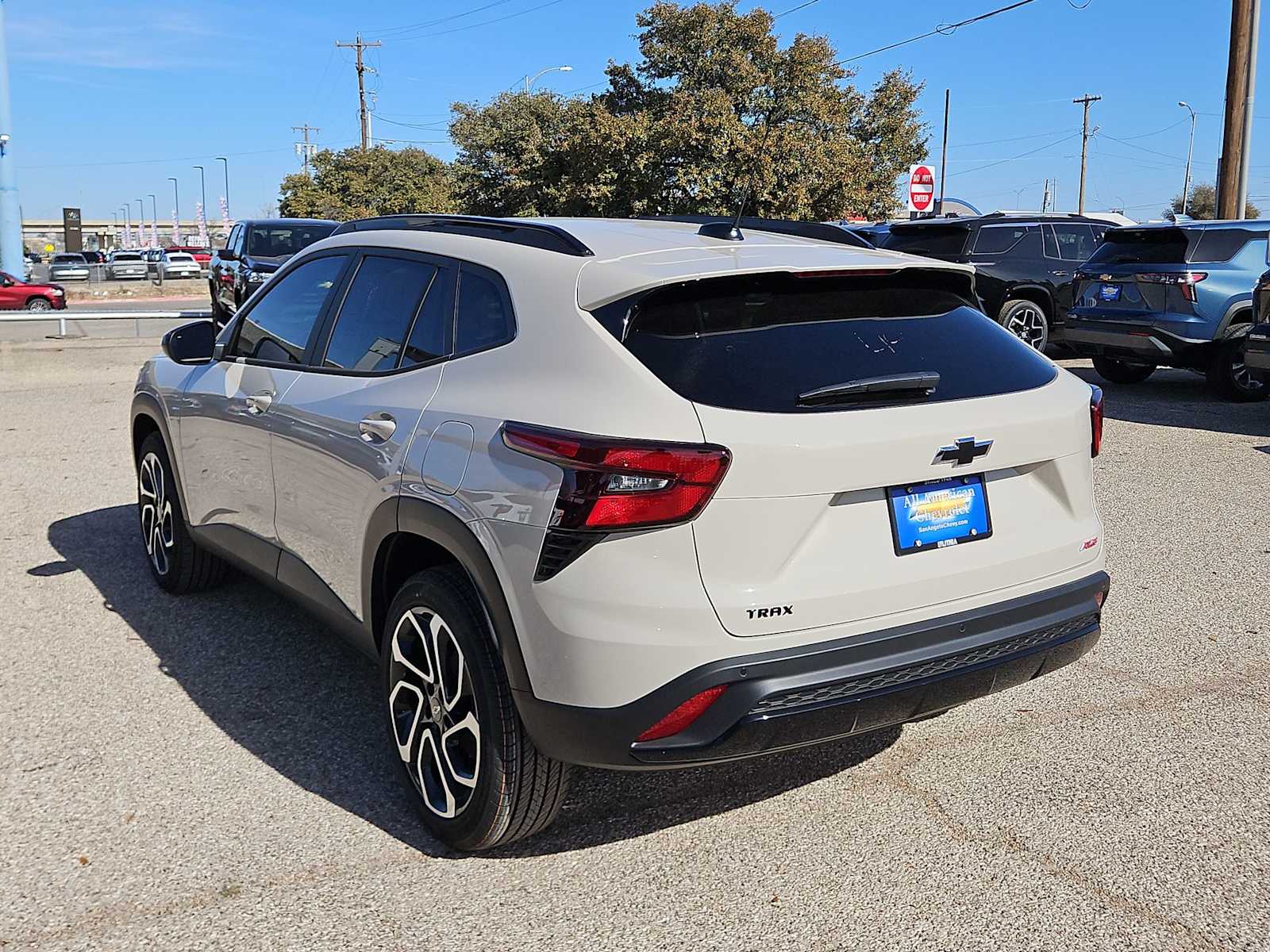 Thumbnail: 2026 Chevrolet Trax - 6