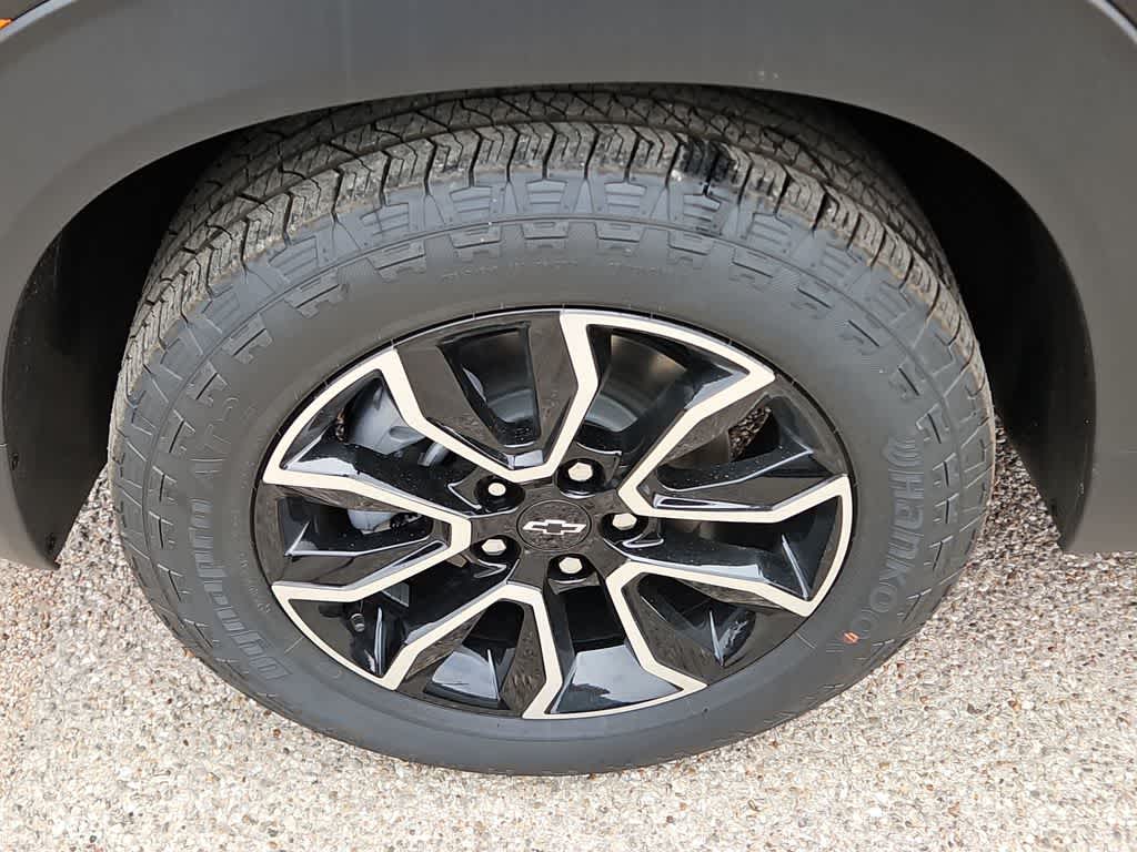 Thumbnail: 2026 Chevrolet TrailBlazer - 12