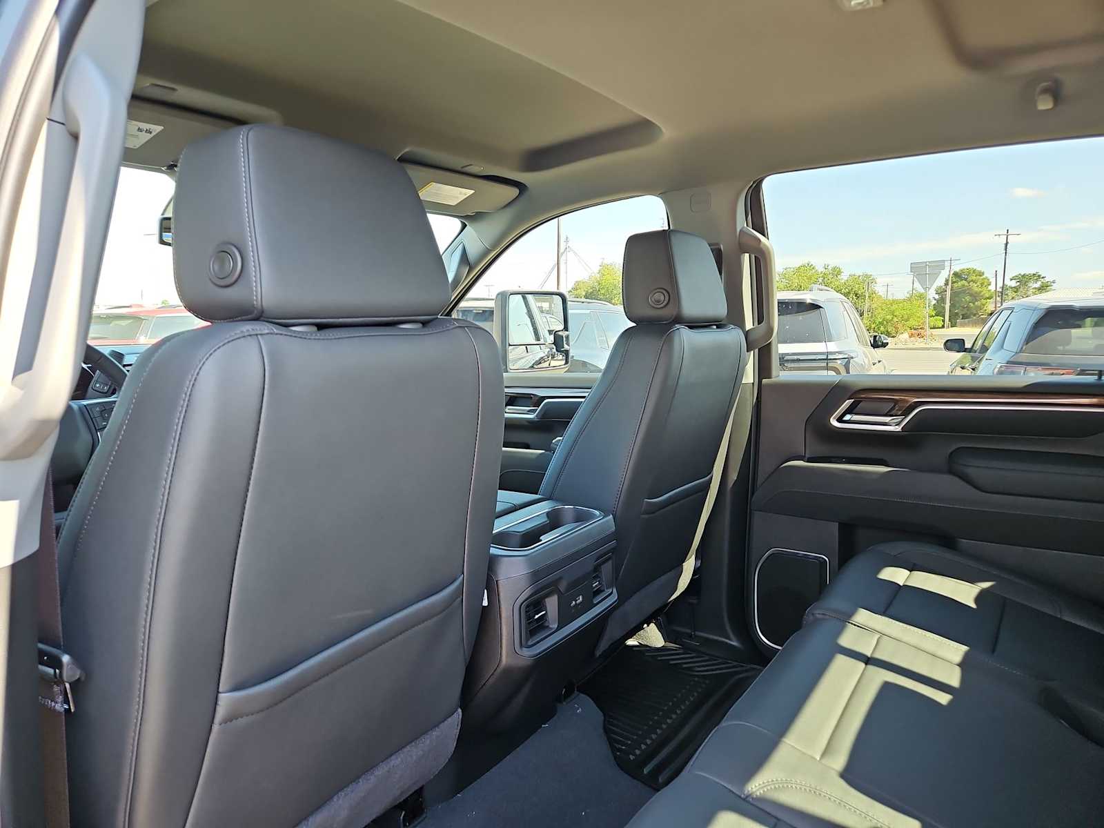 Thumbnail: 2026 Chevrolet Silverado 2500 - 14