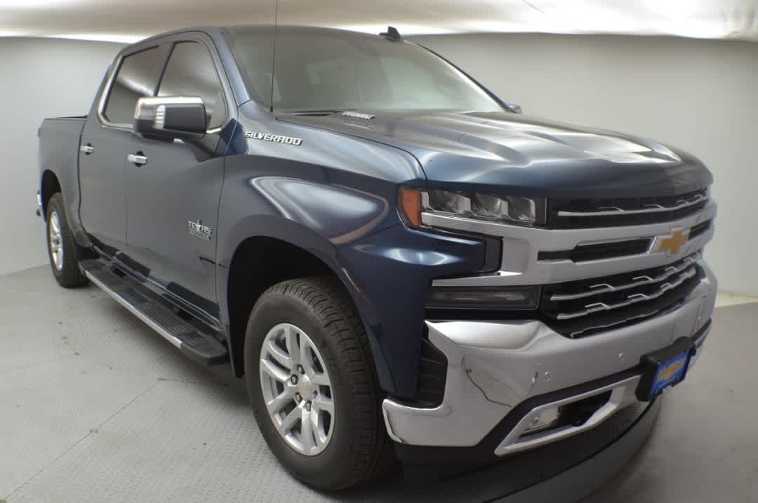 Thumbnail: 2020 Chevrolet Silverado 1500 - 2