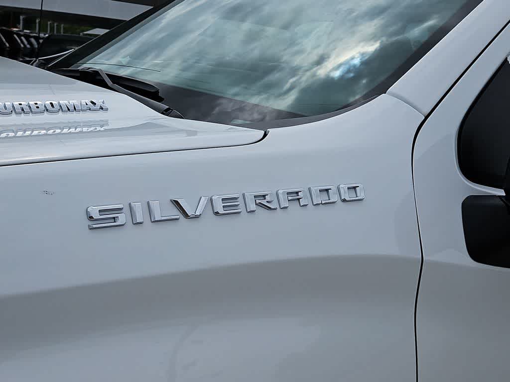 Thumbnail: 2026 Chevrolet Silverado 1500 - 10
