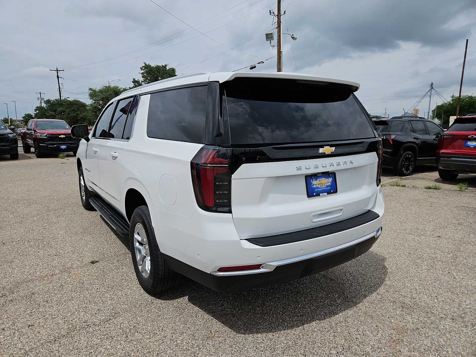 Thumbnail: 2026 Chevrolet Suburban - 6