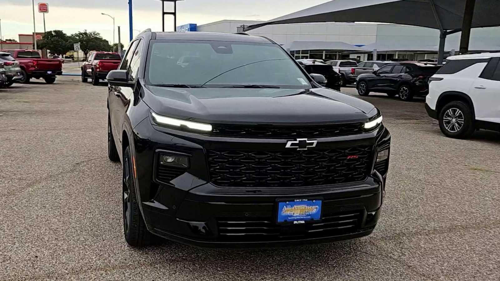 Thumbnail: 2026 Chevrolet Traverse - 2
