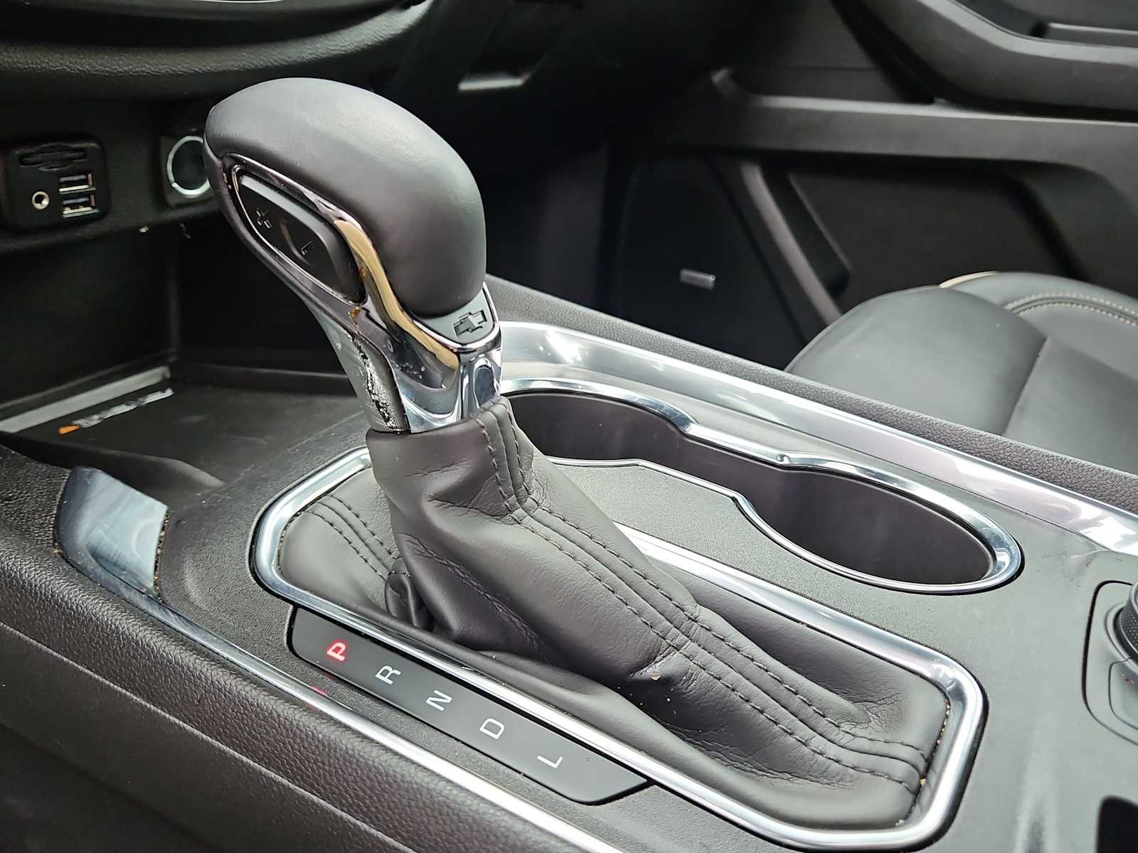 Thumbnail: 2023 Chevrolet Traverse - 21