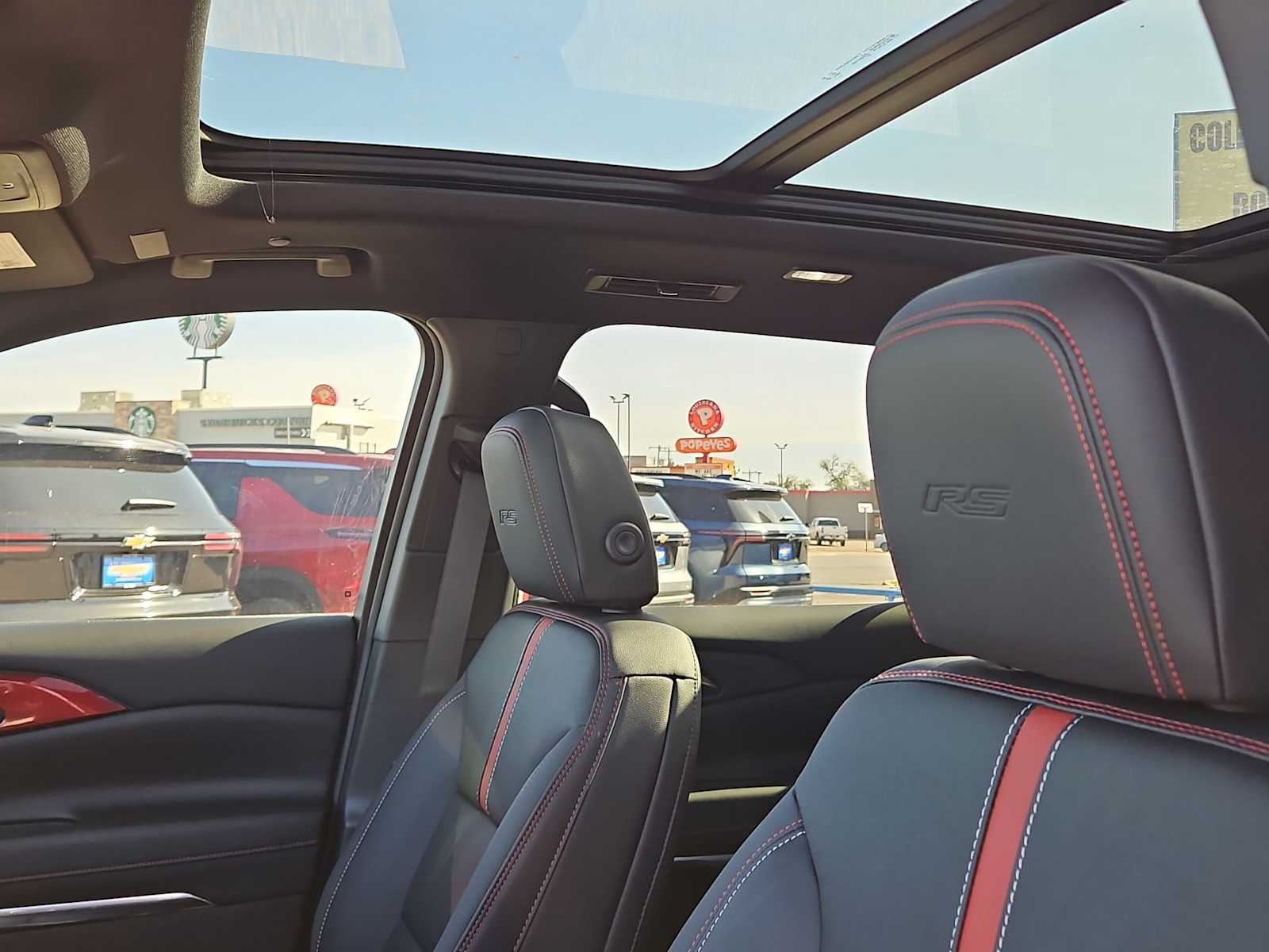 Thumbnail: 2026 Chevrolet Traverse - 18