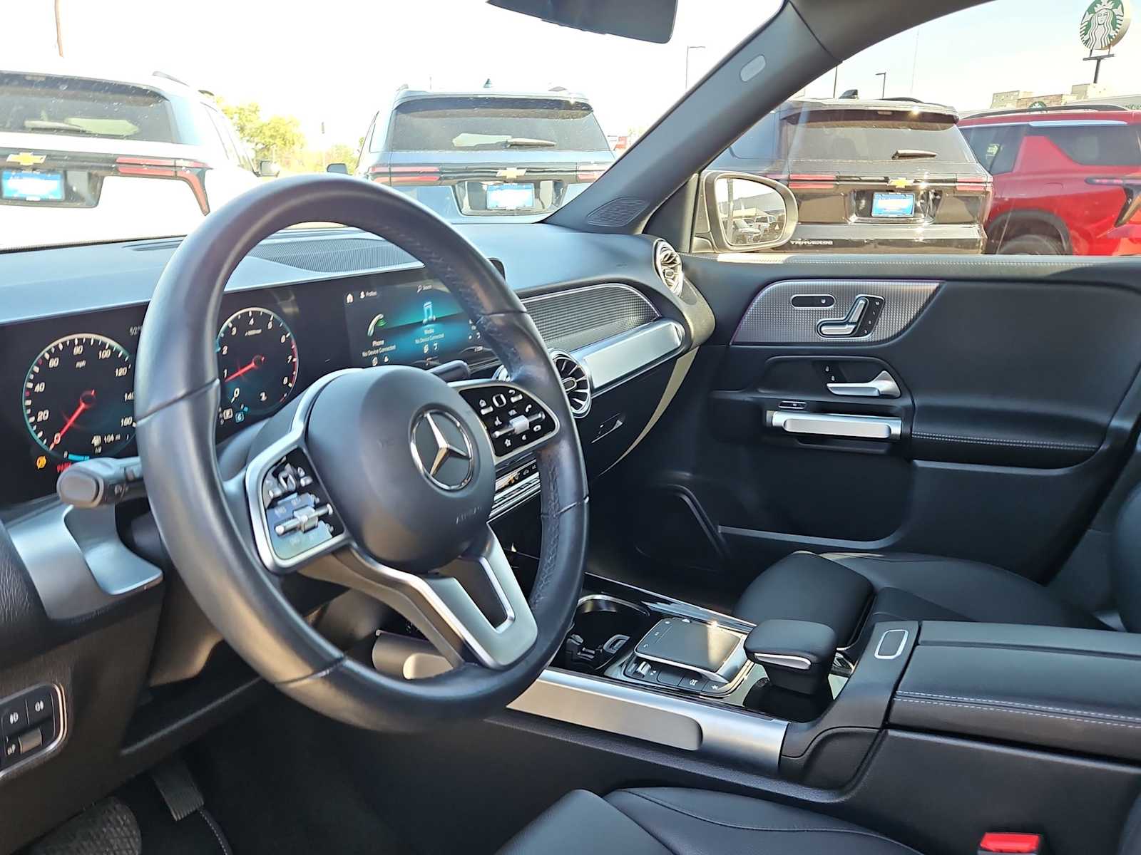 Thumbnail: 2022 Mercedes-Benz GLB - 10