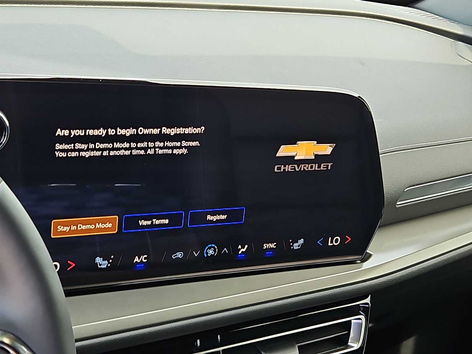 Thumbnail: 2026 Chevrolet Traverse - 24