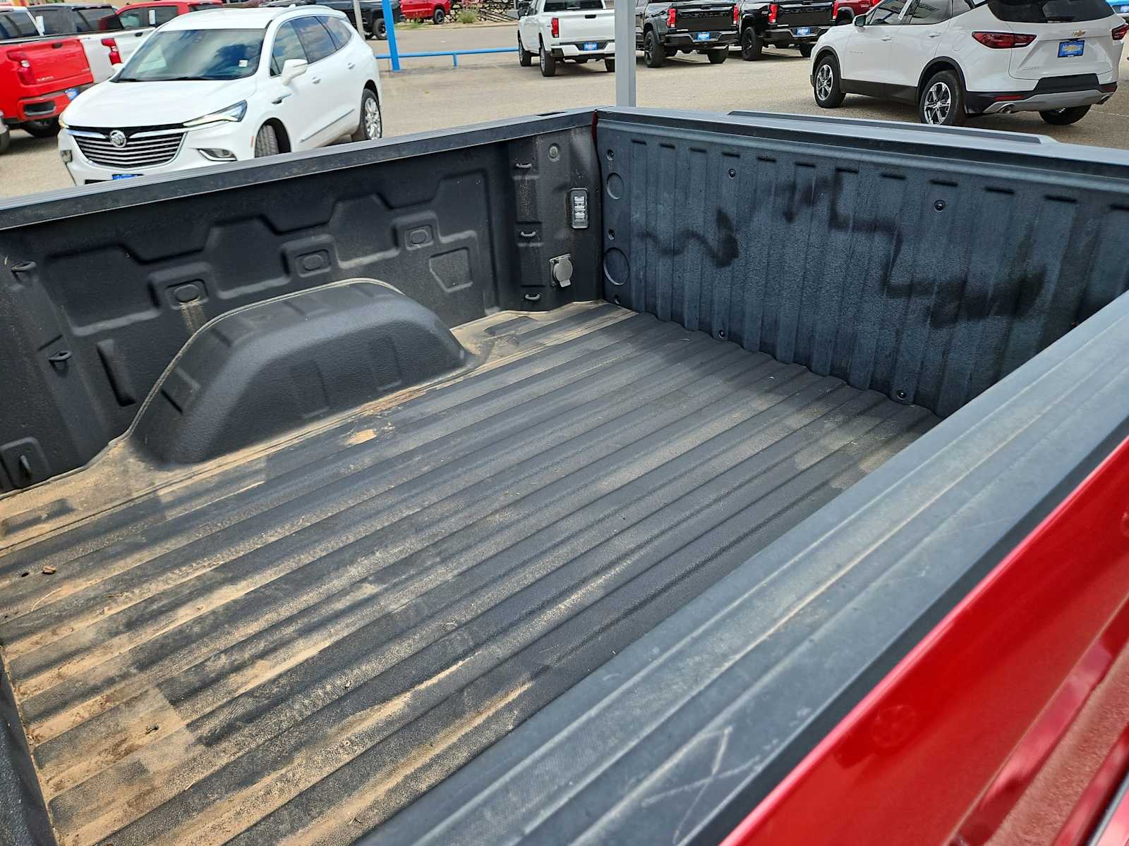 Thumbnail: 2021 Chevrolet Silverado 1500 - 19