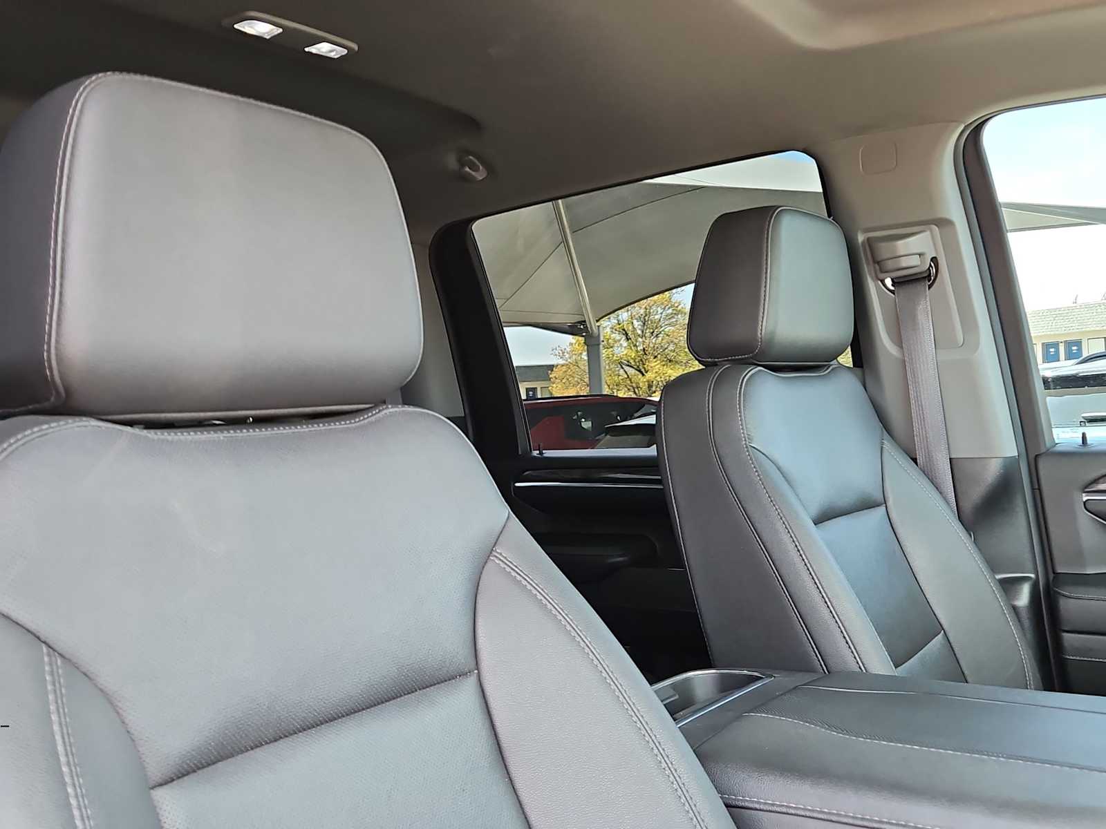 Thumbnail: 2024 Chevrolet Silverado 3500 - 18