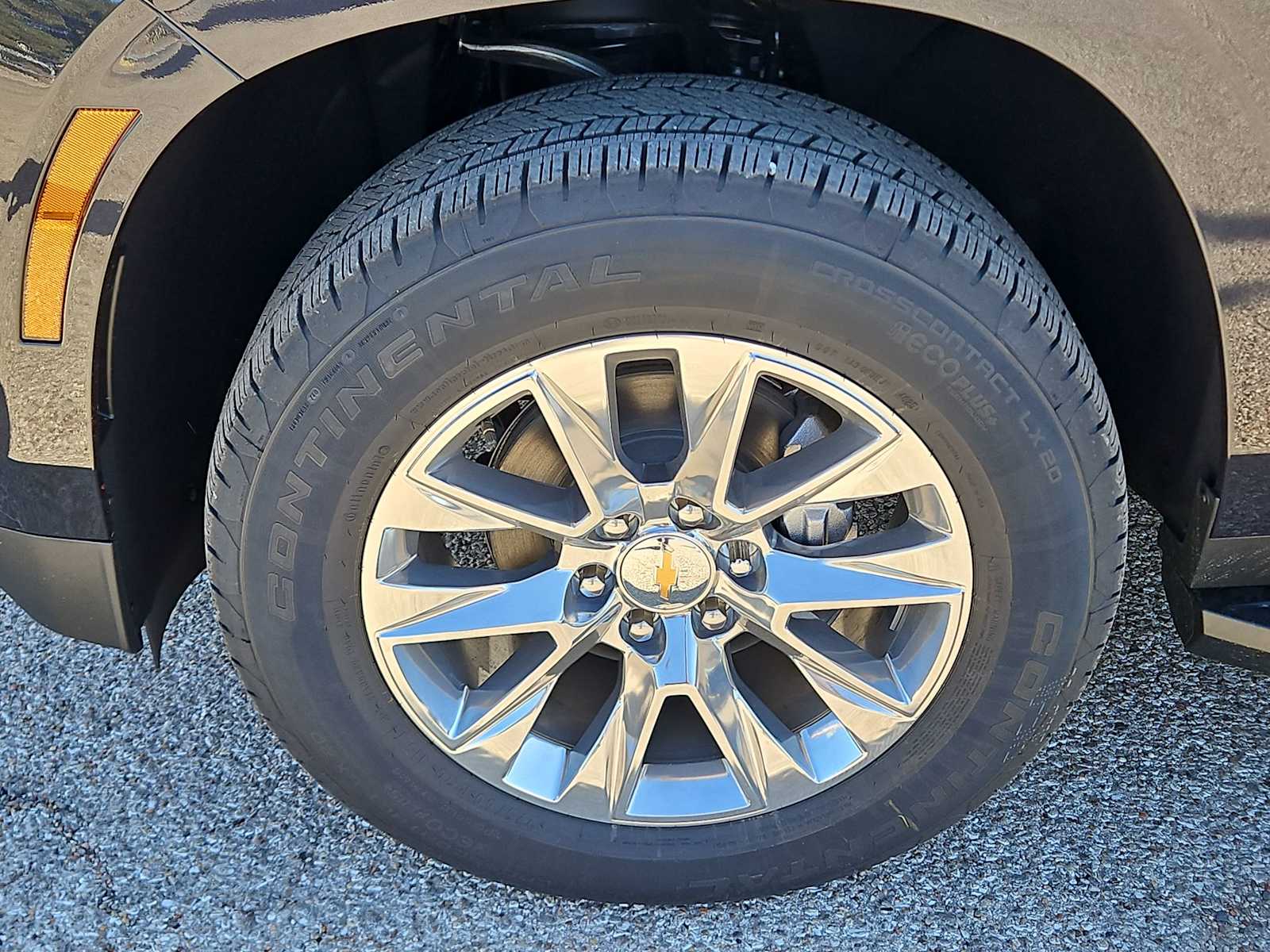 Thumbnail: 2026 Chevrolet Suburban - 12