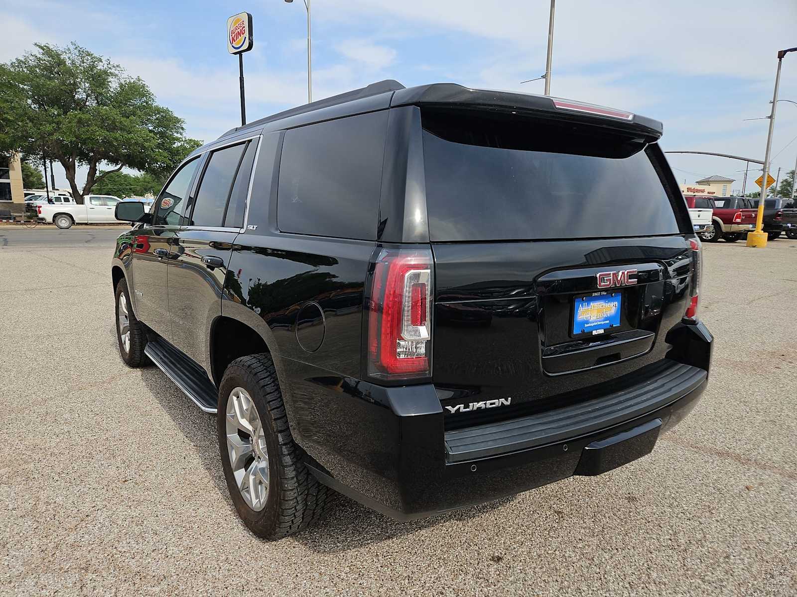 Thumbnail: 2019 GMC Yukon - 4