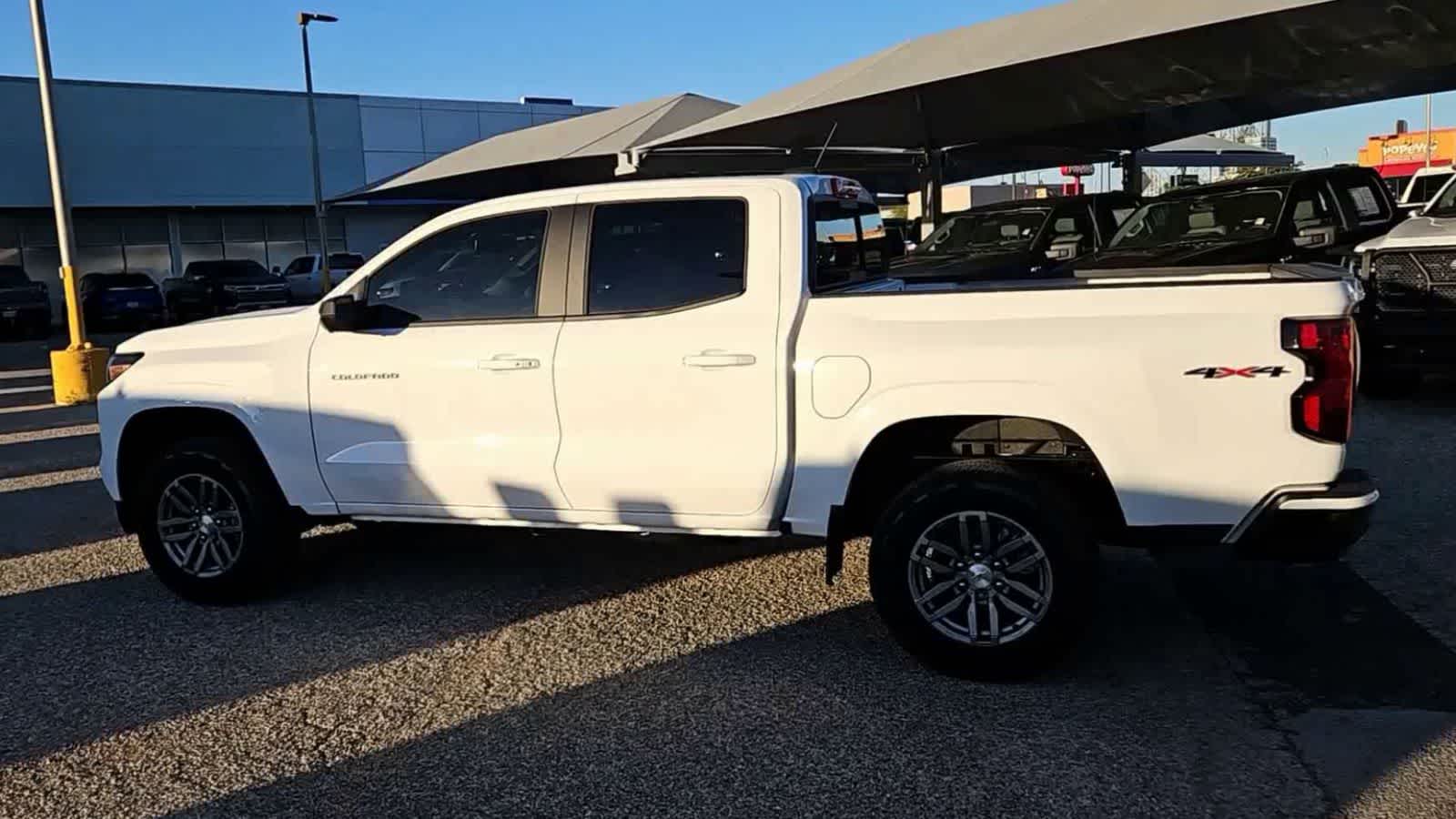 Thumbnail: 2024 Chevrolet Colorado - 5