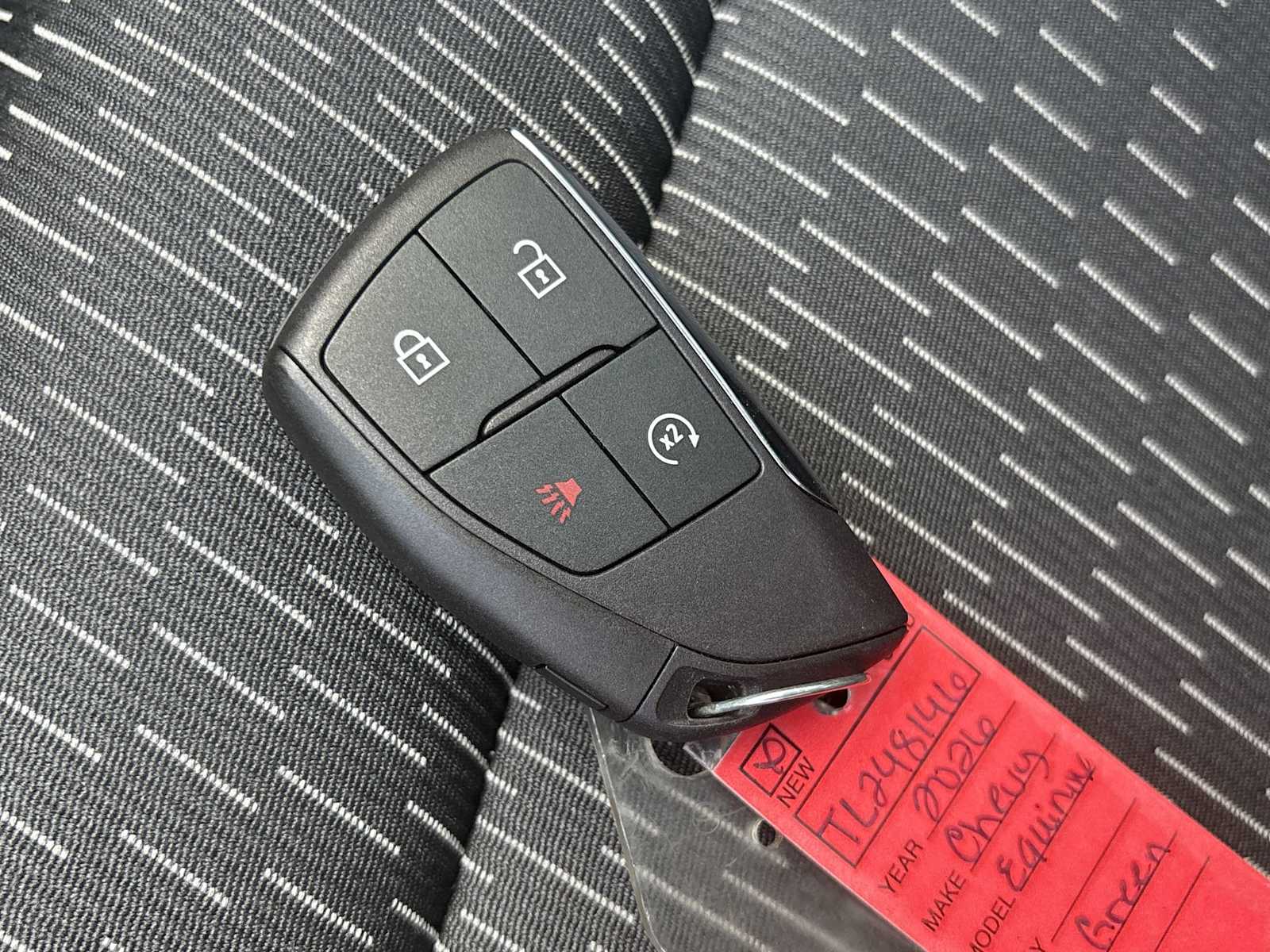 Thumbnail: 2026 Chevrolet Equinox - 24