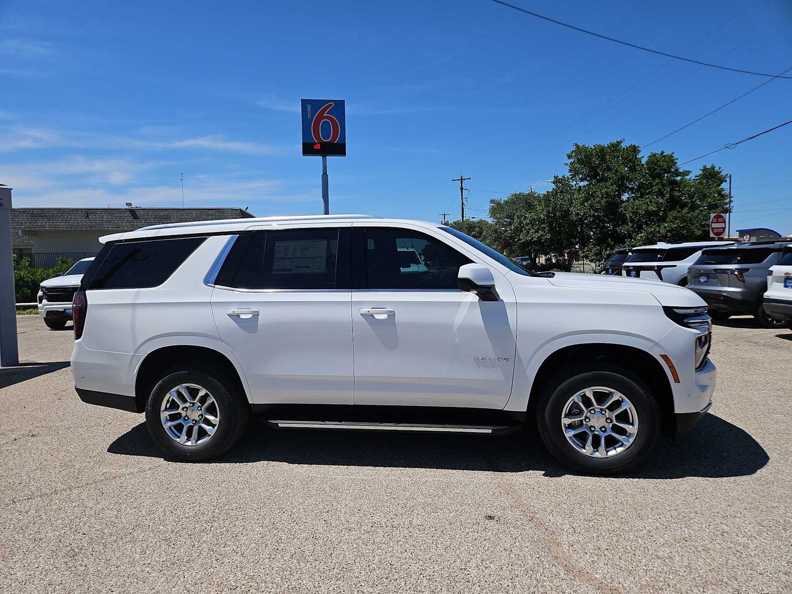 Thumbnail: 2026 Chevrolet Tahoe - 9