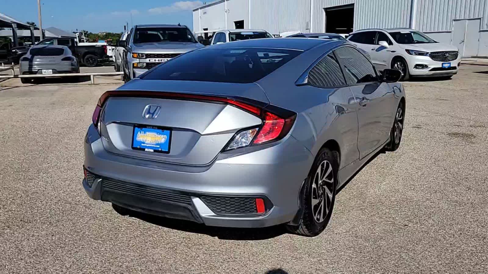 Thumbnail: 2017 Honda Civic - 7