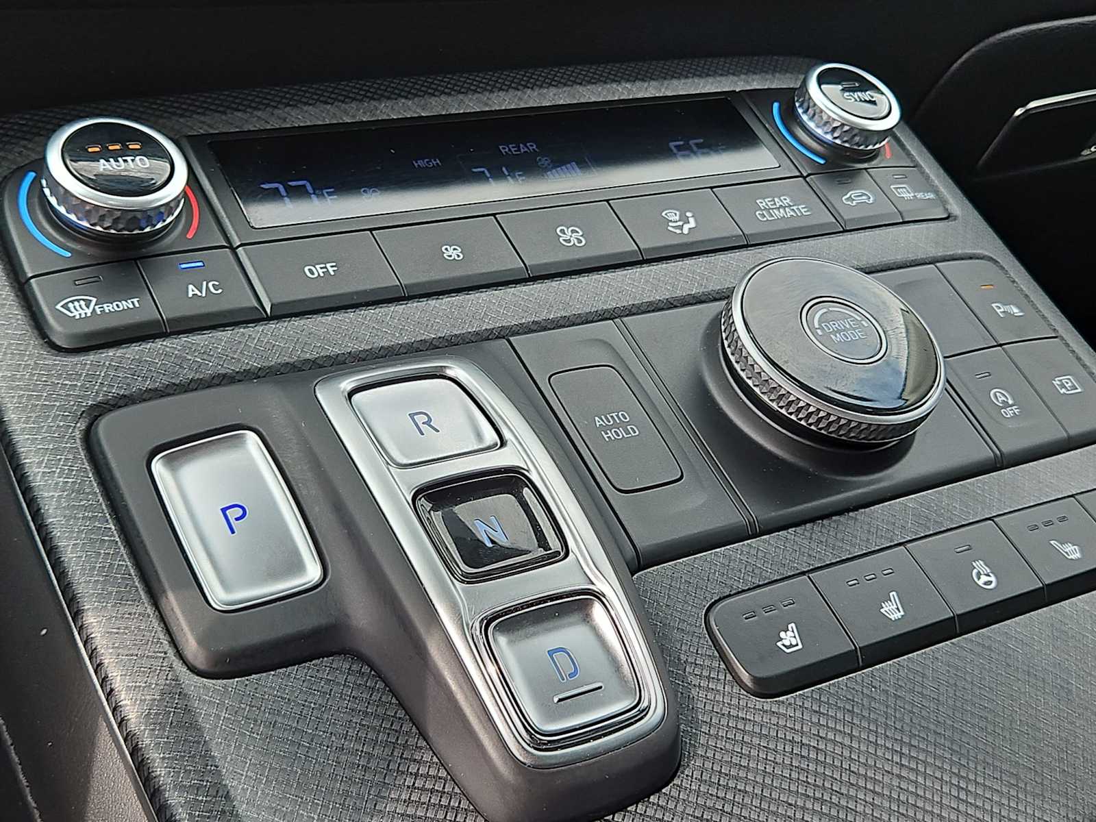 Thumbnail: 2024 Hyundai Palisade - 21