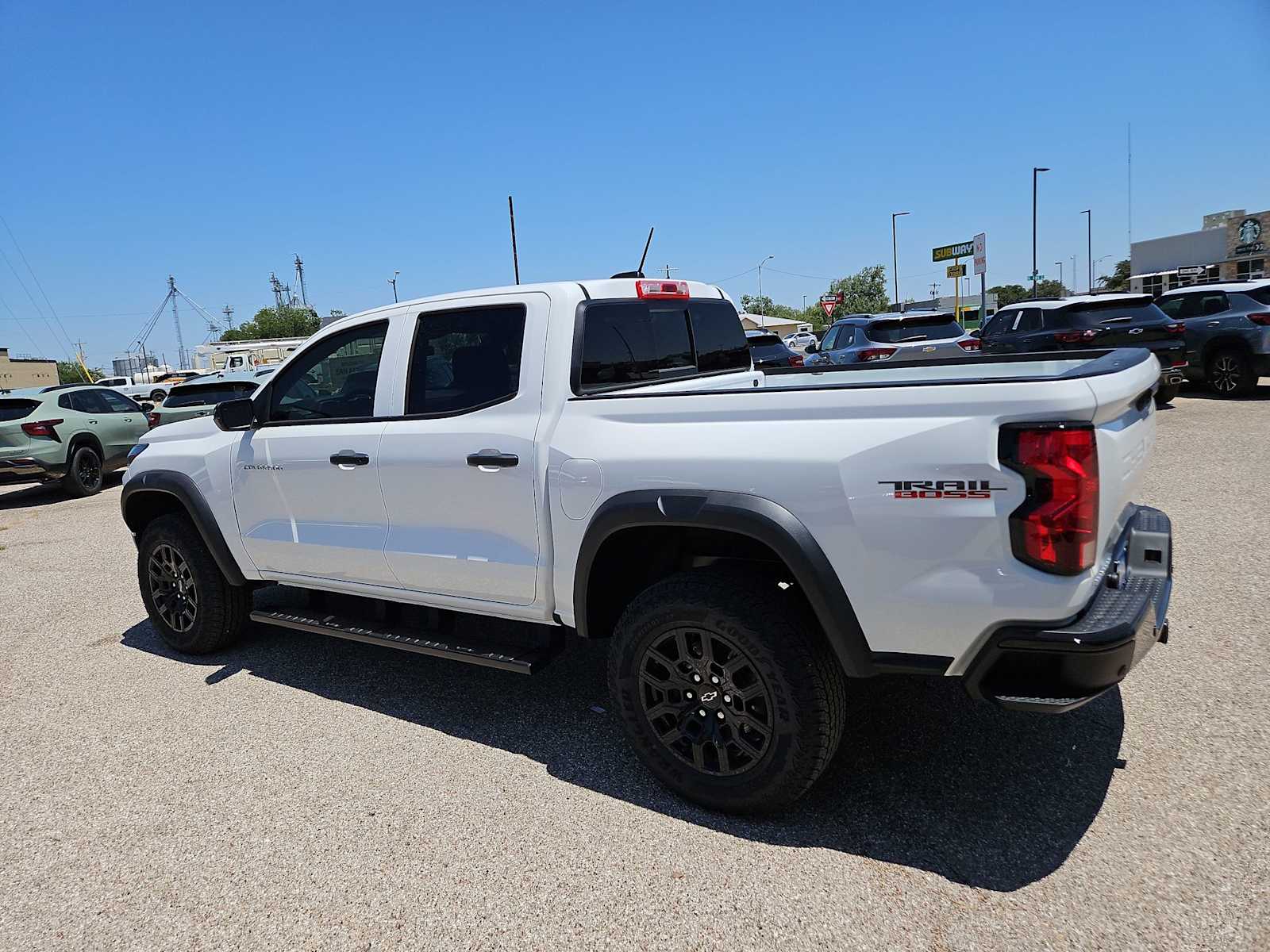 Thumbnail: 2026 Chevrolet Colorado - 3