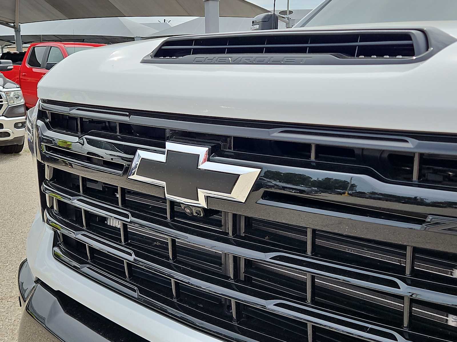 Thumbnail: 2026 Chevrolet Silverado 2500 - 13