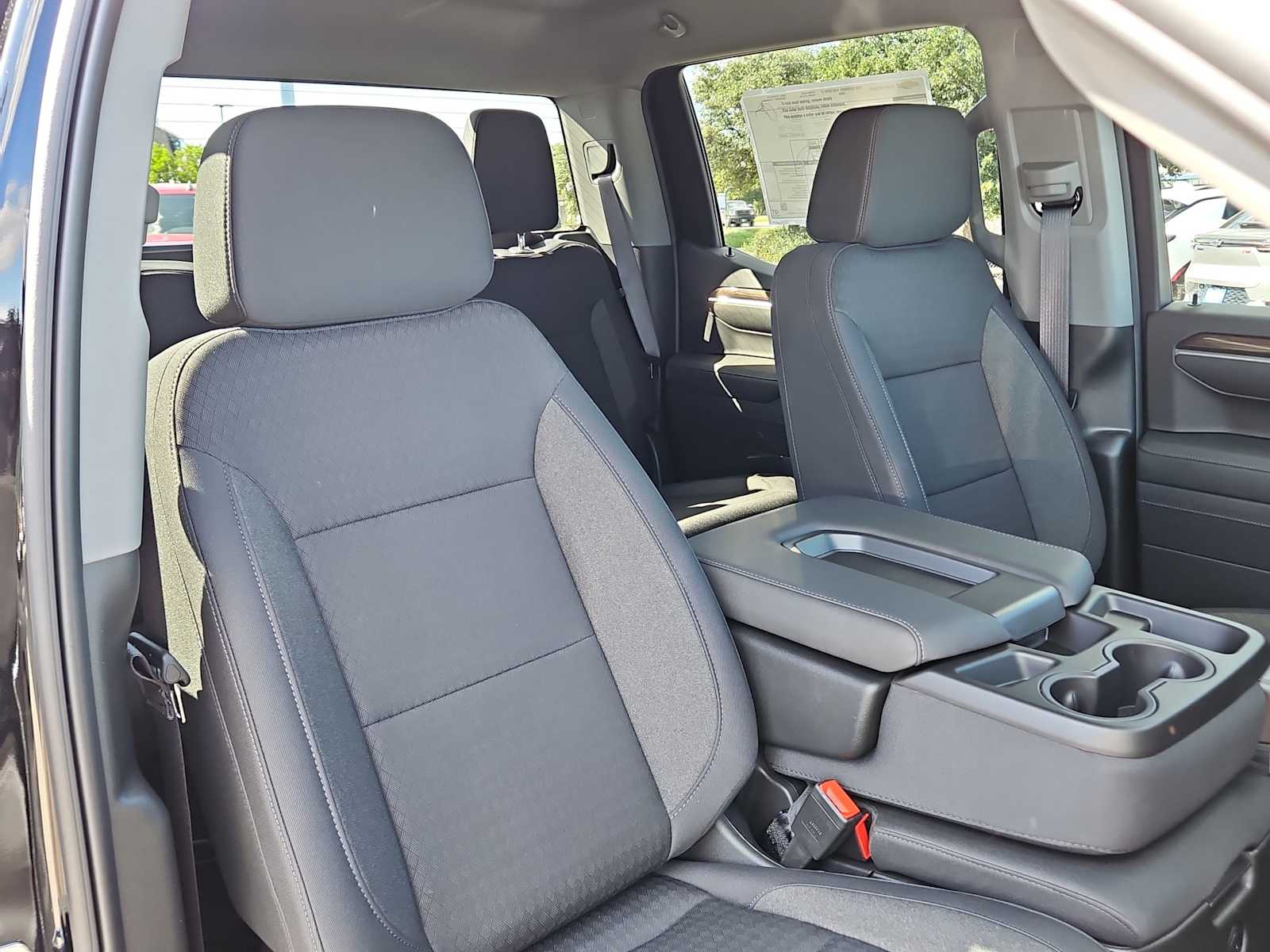 Thumbnail: 2026 Chevrolet Silverado 1500 - 21