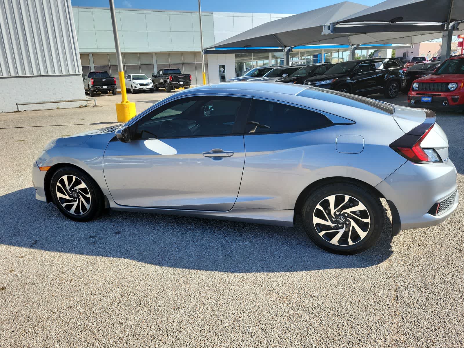 Thumbnail: 2017 Honda Civic - 11