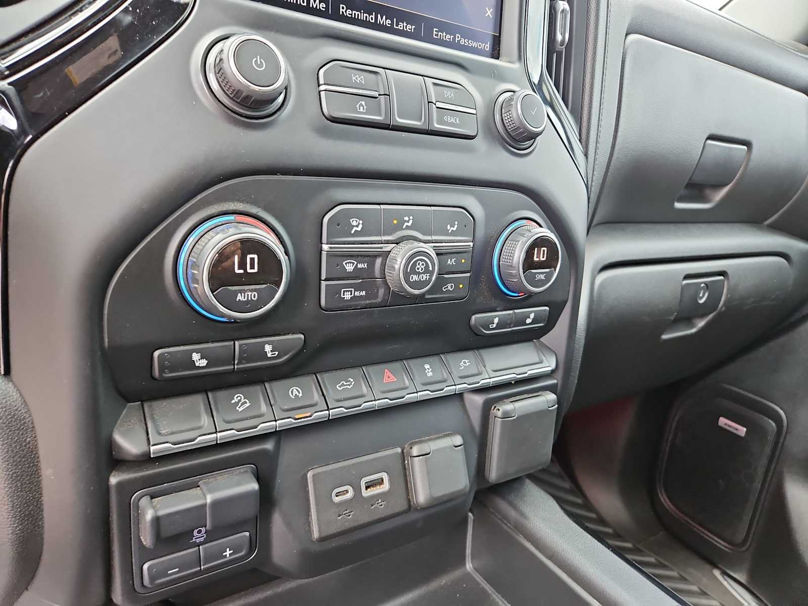 Thumbnail: 2021 Chevrolet Silverado 1500 - 20