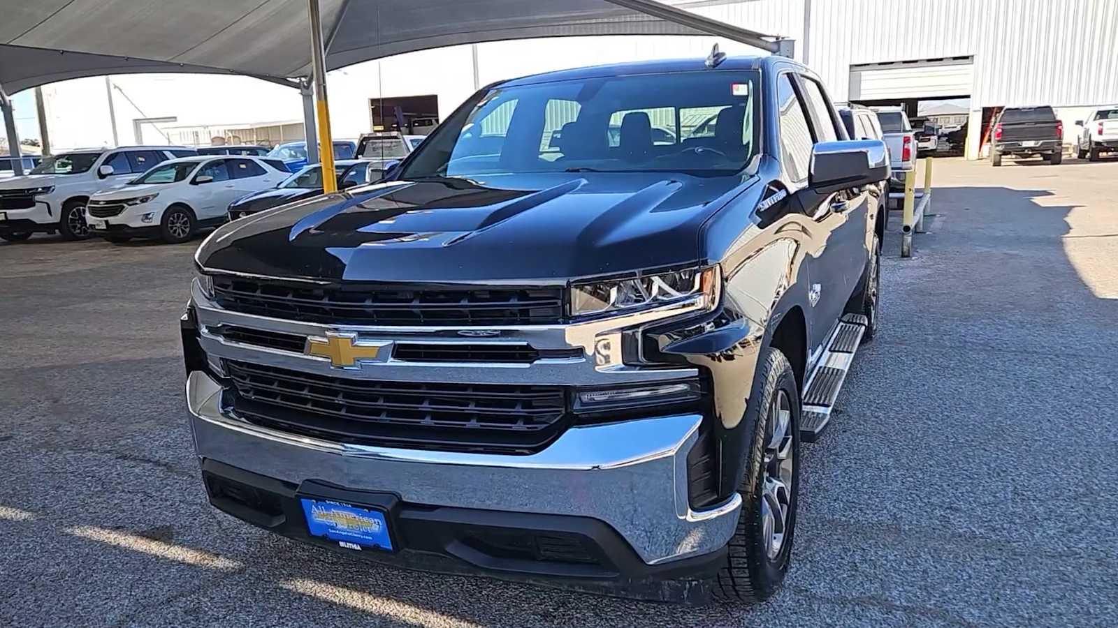 Thumbnail: 2020 Chevrolet Silverado 1500 - 3