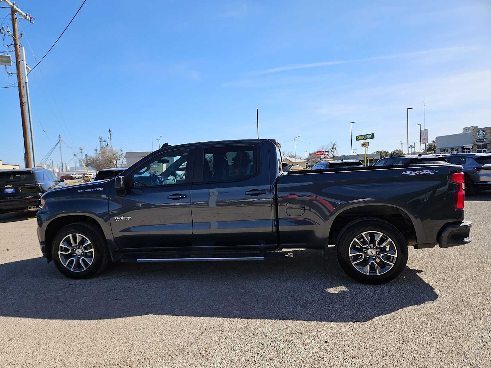 Thumbnail: 2021 Chevrolet Silverado 1500 - 5
