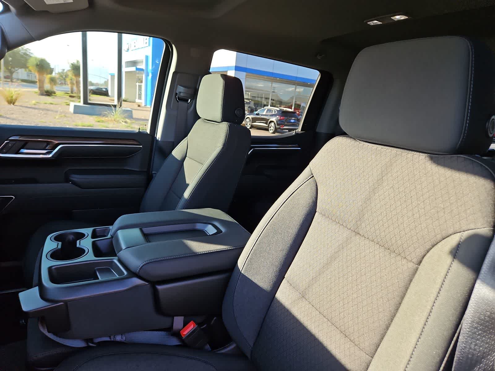 Thumbnail: 2024 Chevrolet Silverado 1500 - 11