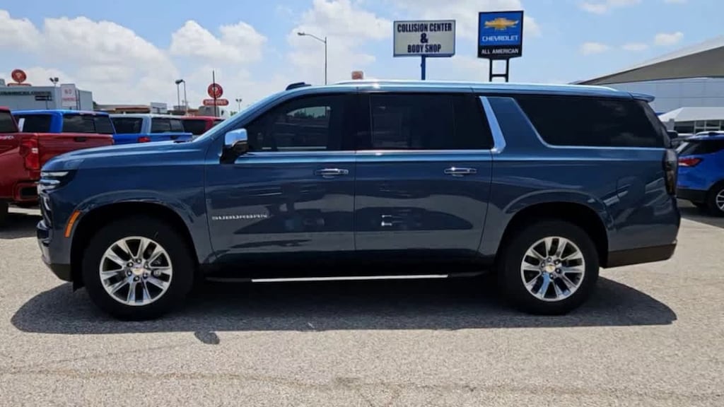 New 2025 Chevrolet Suburban Premier SUV