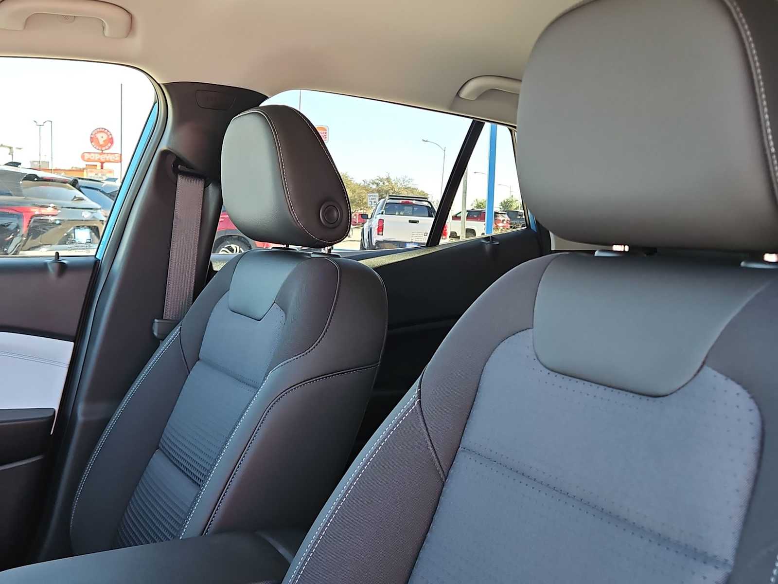 Thumbnail: 2026 Chevrolet Trax - 15