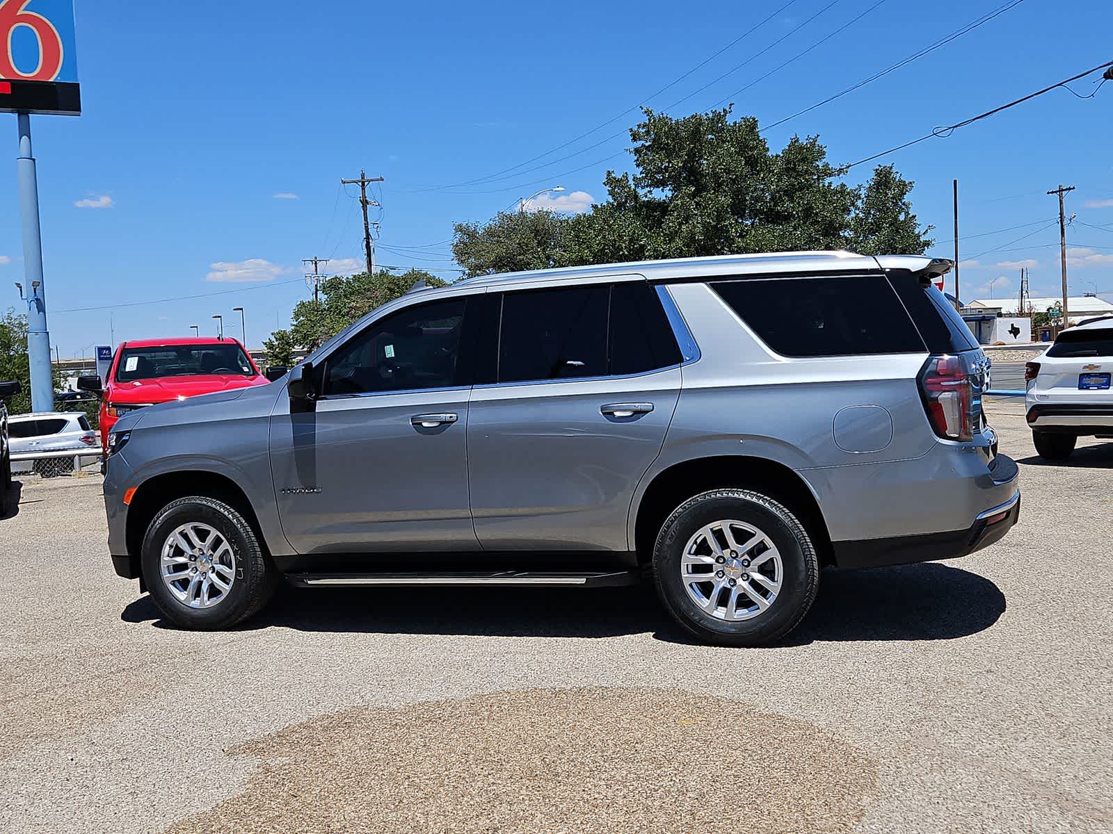 Thumbnail: 2024 Chevrolet Tahoe - 11