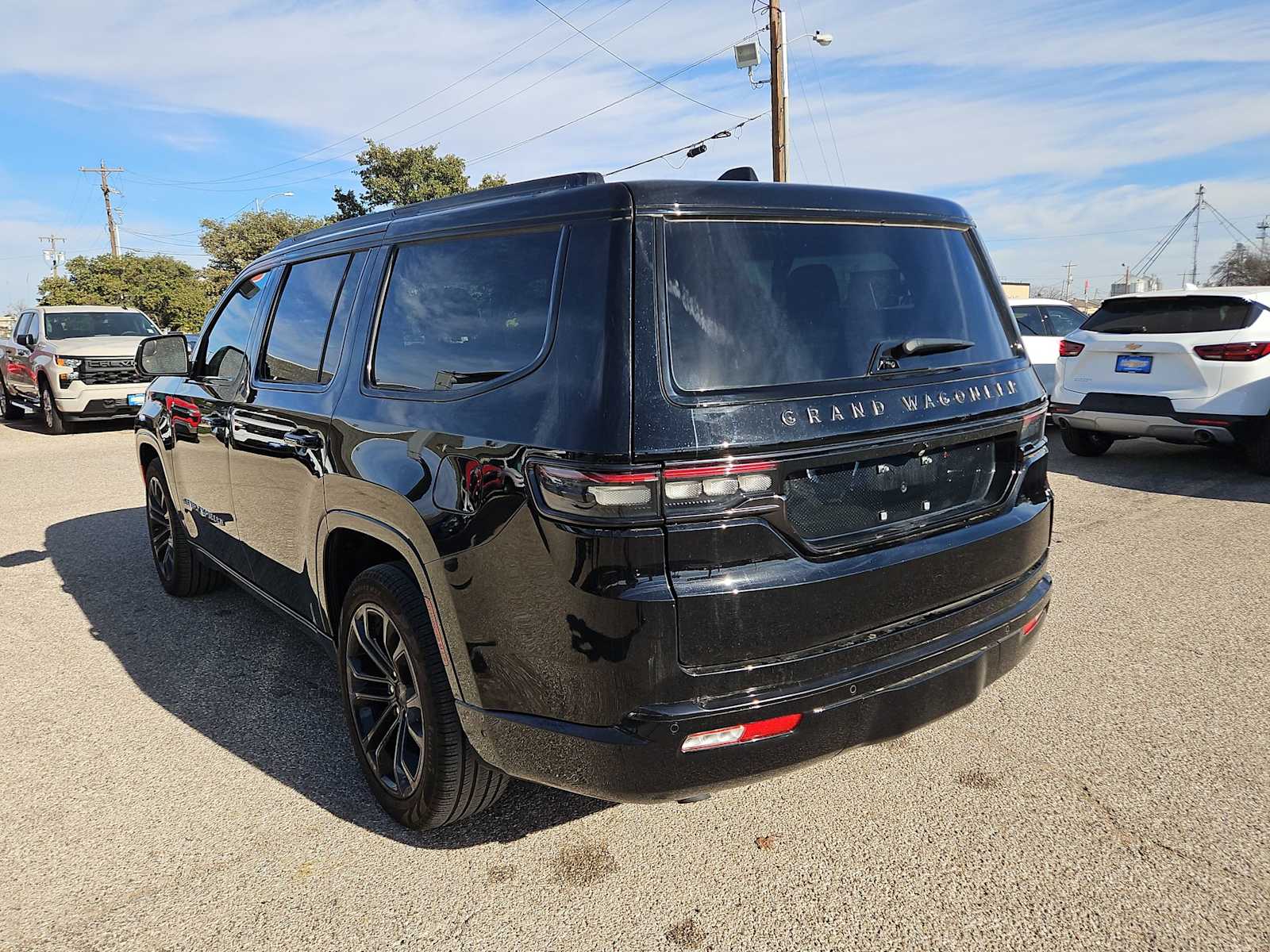 Thumbnail: 2024 Jeep Grand Wagoneer - 6