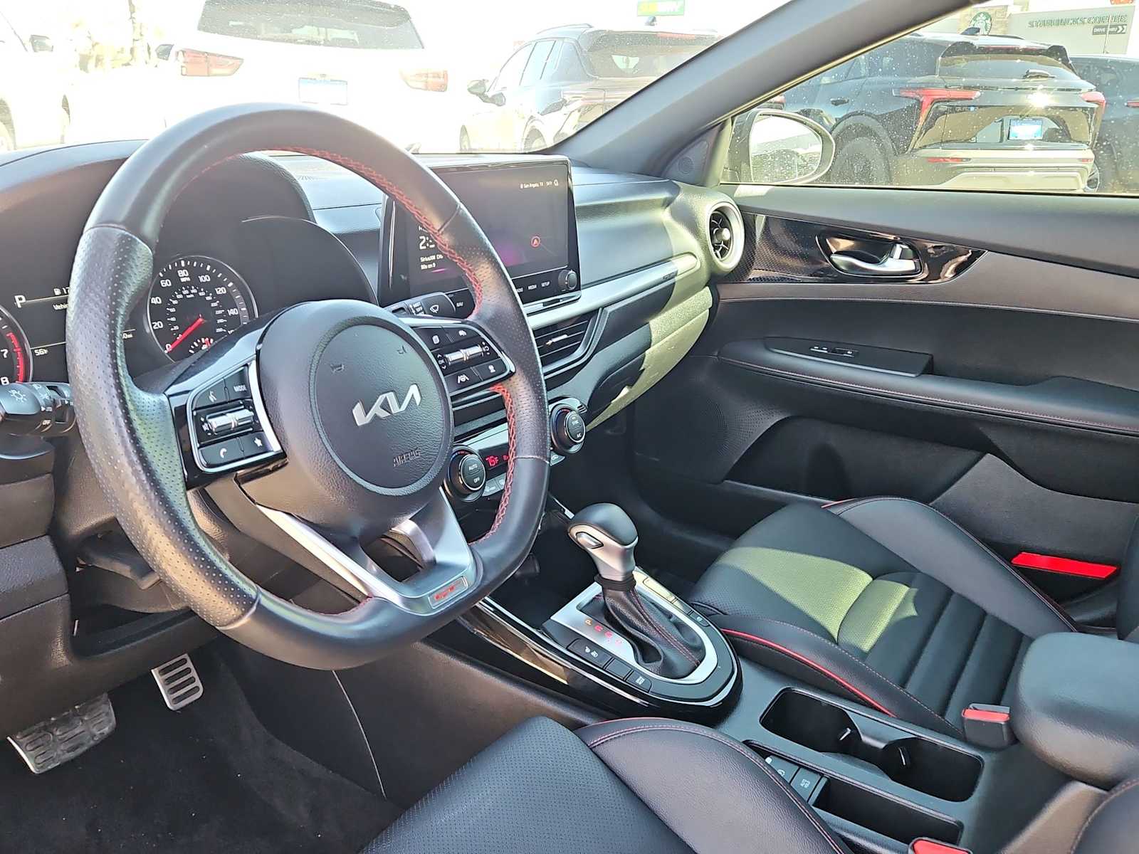 Thumbnail: 2024 Kia Forte - 10