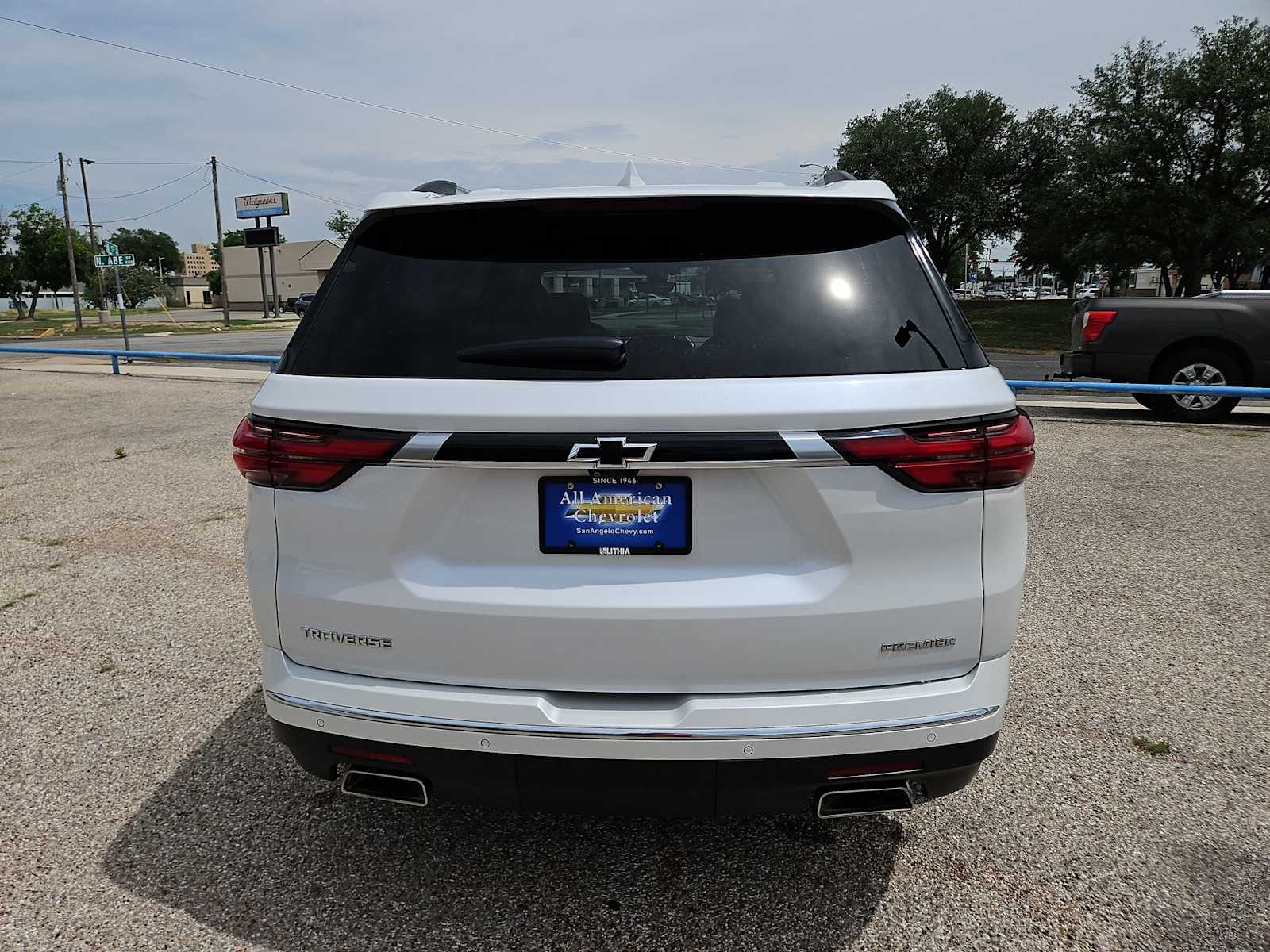 Thumbnail: 2022 Chevrolet Traverse - 7