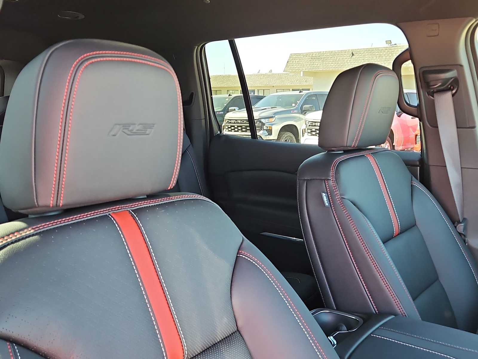 Thumbnail: 2026 Chevrolet Traverse - 18