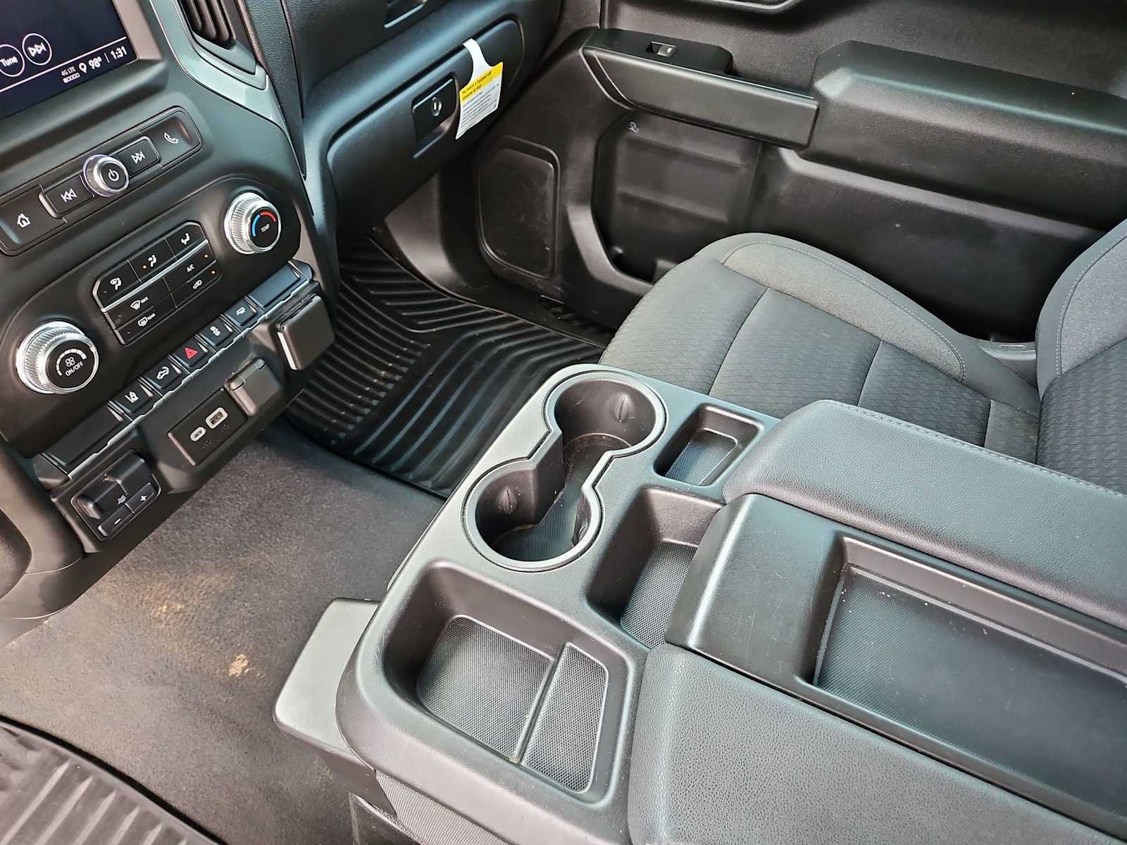 2024 GMC Sierra 2500 Pro 15
