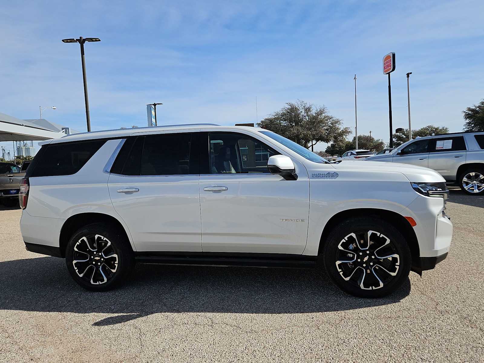 Thumbnail: 2023 Chevrolet Tahoe - 9