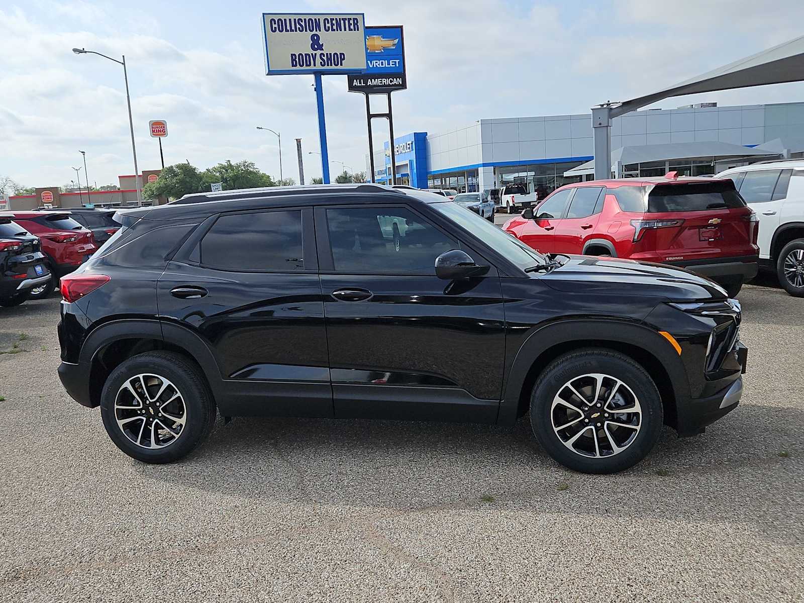 Thumbnail: 2026 Chevrolet TrailBlazer - 9