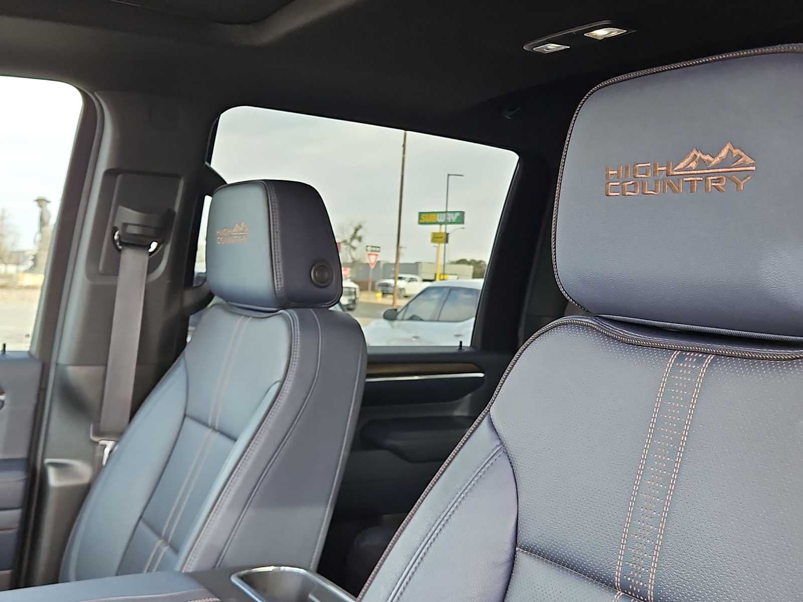 Thumbnail: 2024 Chevrolet Silverado 2500 - 15