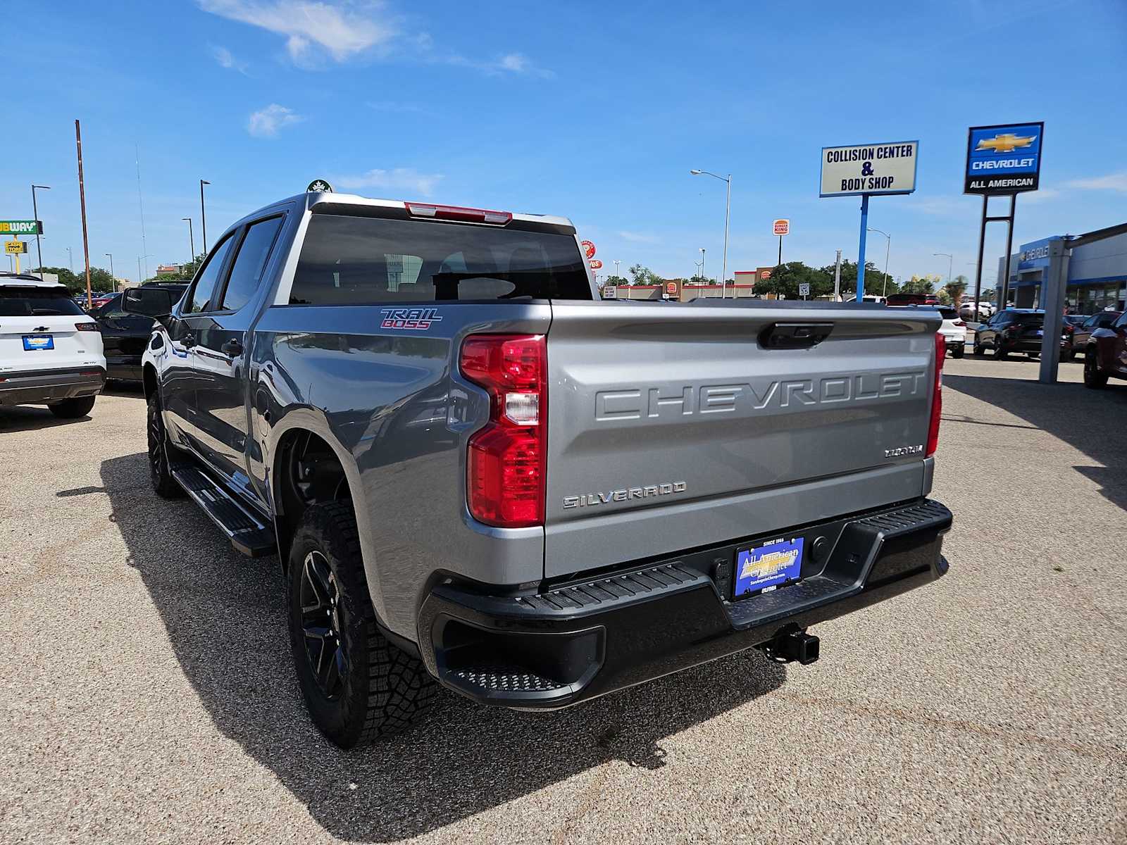 Thumbnail: 2026 Chevrolet Silverado 1500 - 6
