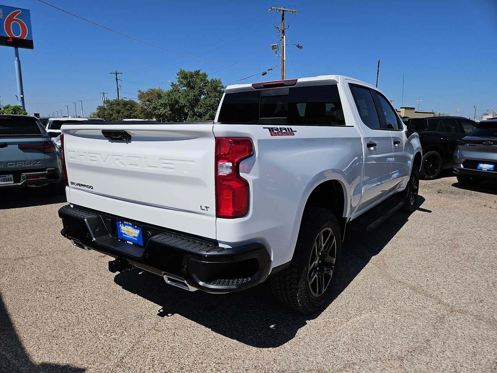 Thumbnail: 2026 Chevrolet Silverado 1500 - 8
