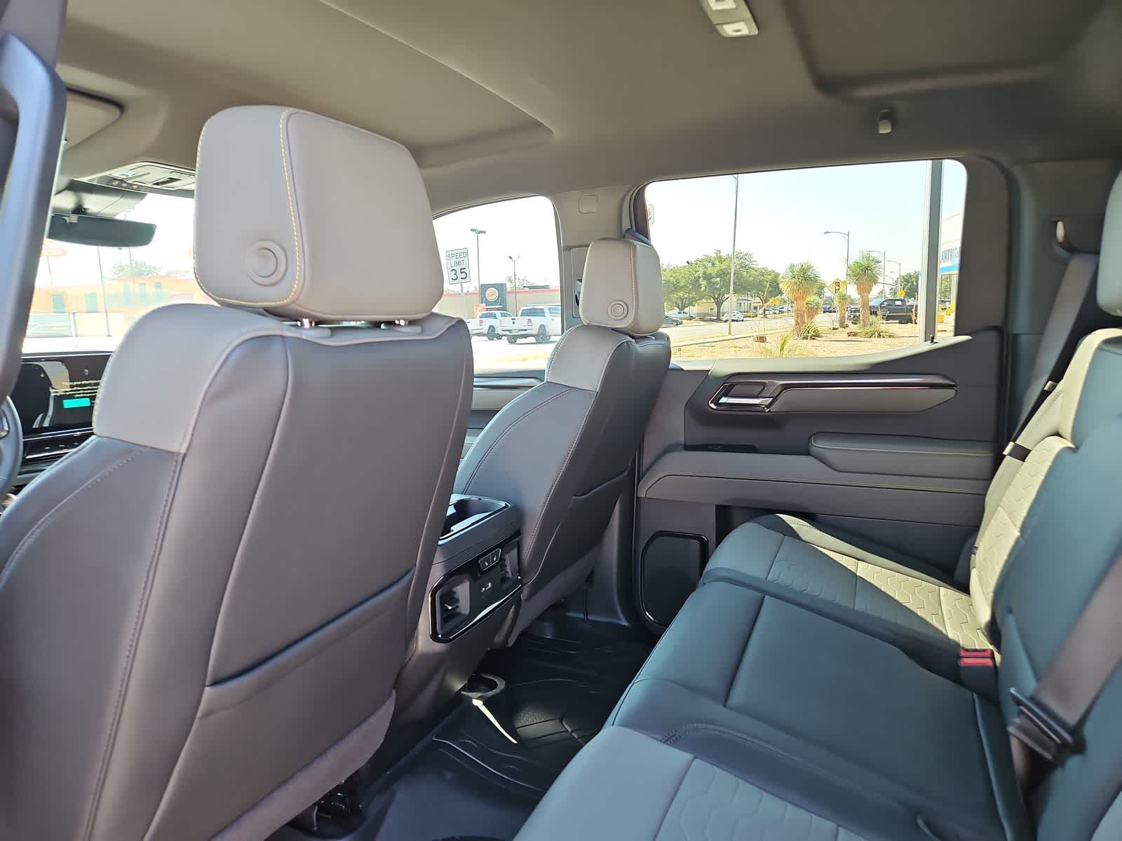 Thumbnail: 2024 Chevrolet Silverado 1500 - 20