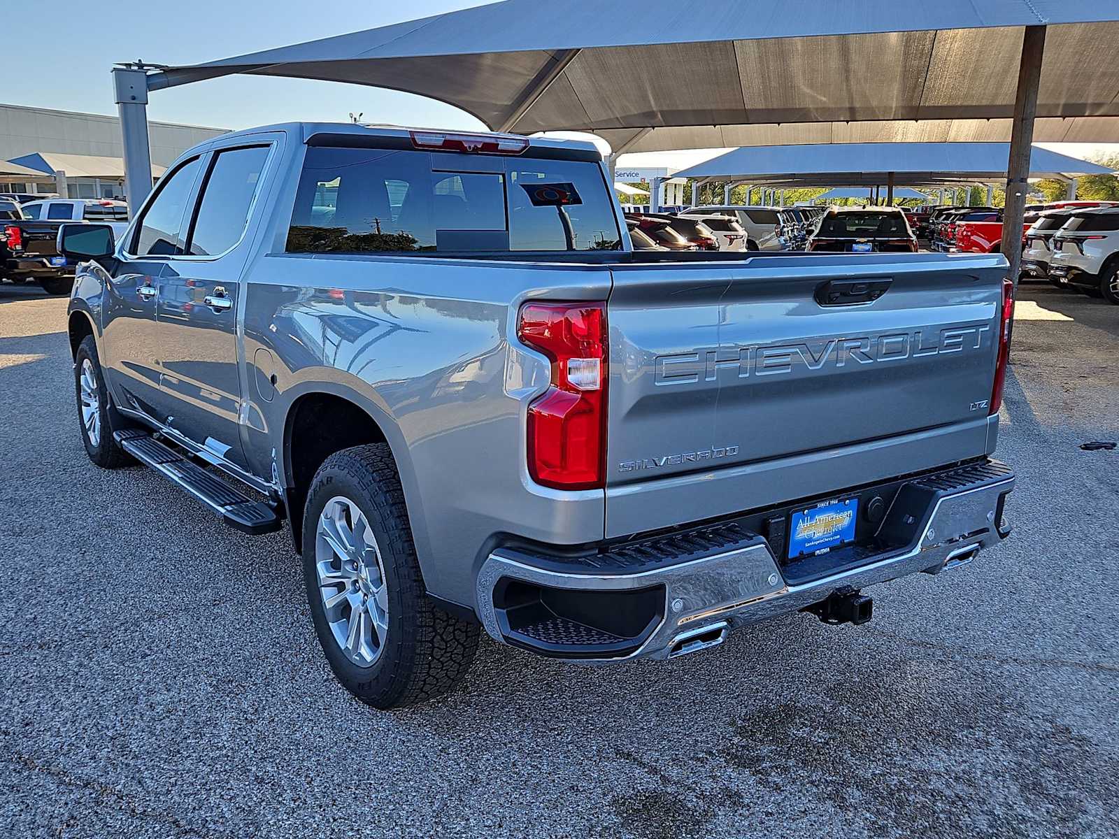 Thumbnail: 2026 Chevrolet Silverado 1500 - 6