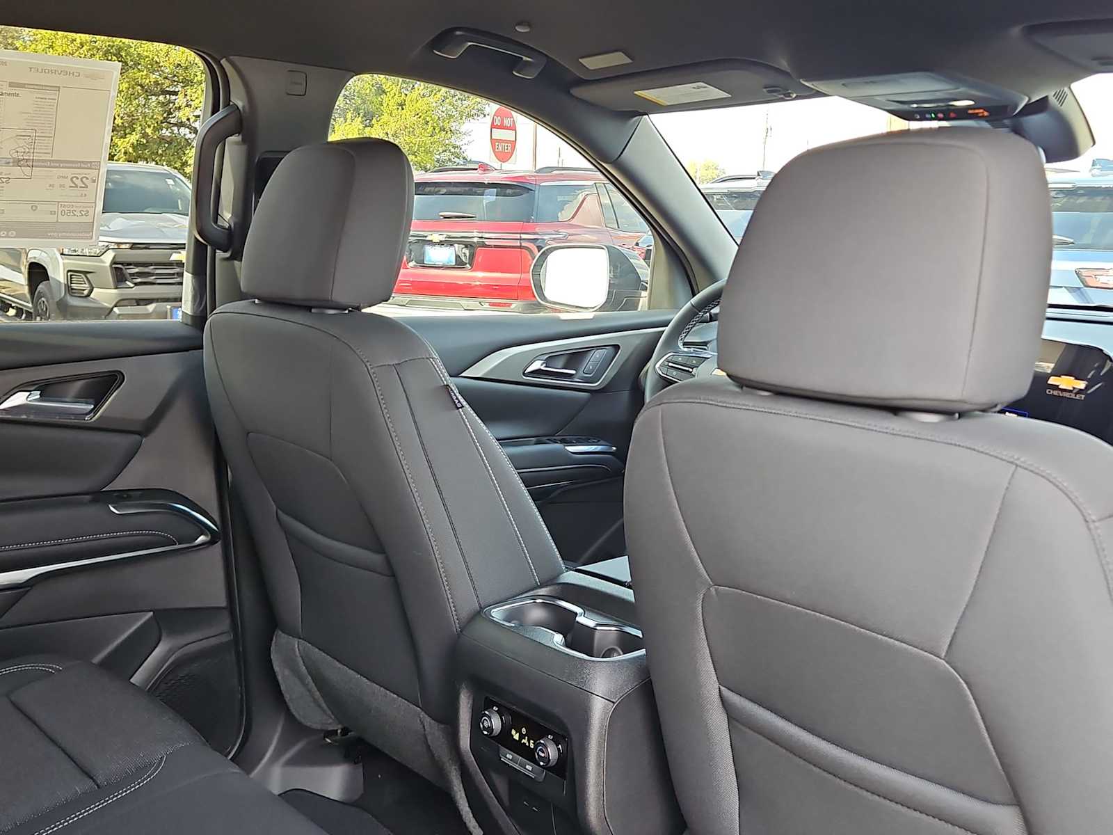 Thumbnail: 2026 Chevrolet Traverse - 17