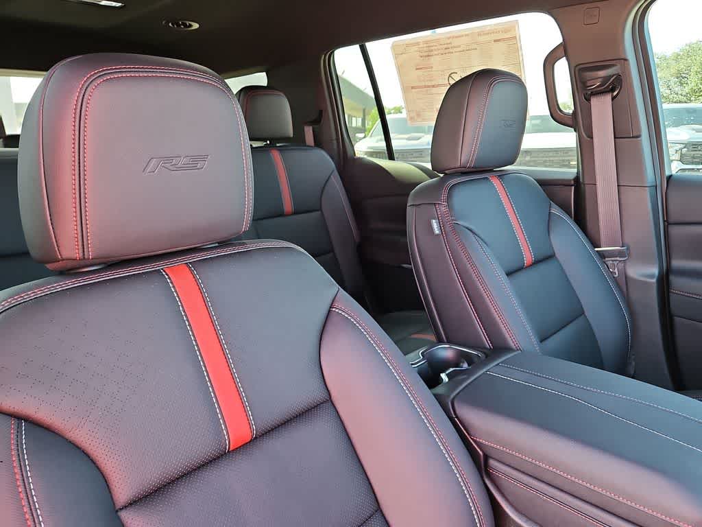 Thumbnail: 2026 Chevrolet Traverse - 17
