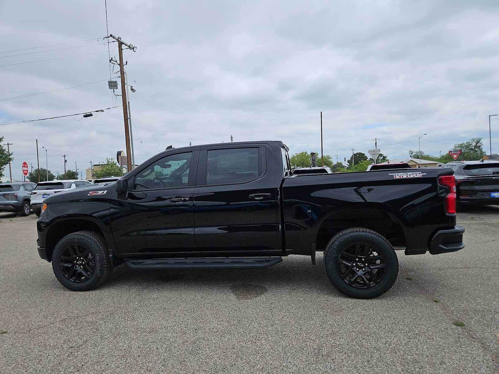 Thumbnail: 2026 Chevrolet Silverado 1500 - 5