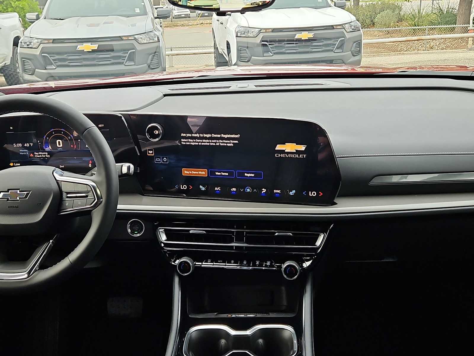 Thumbnail: 2026 Chevrolet Traverse - 14