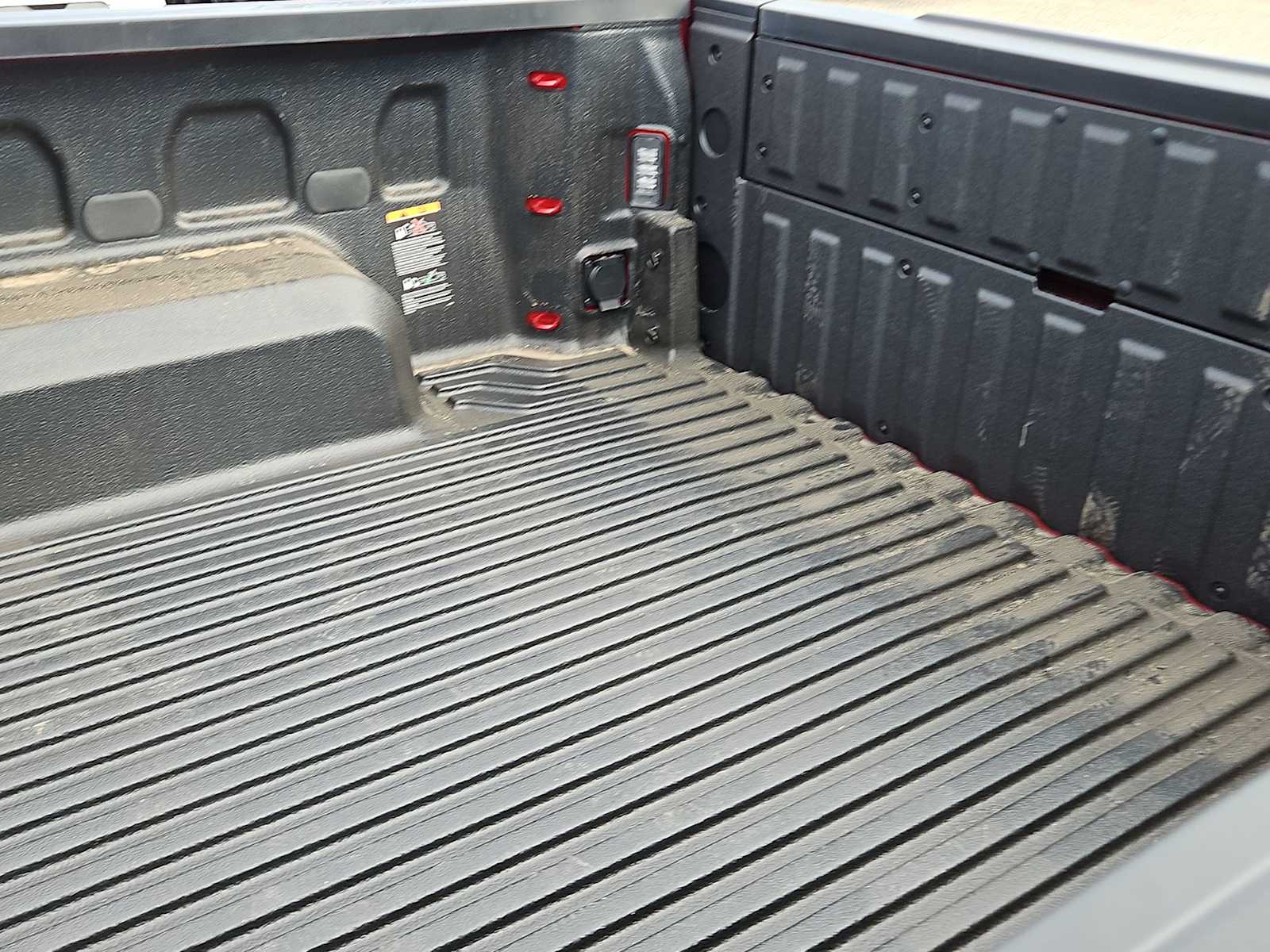 Thumbnail: 2026 Chevrolet Silverado 1500 - 23