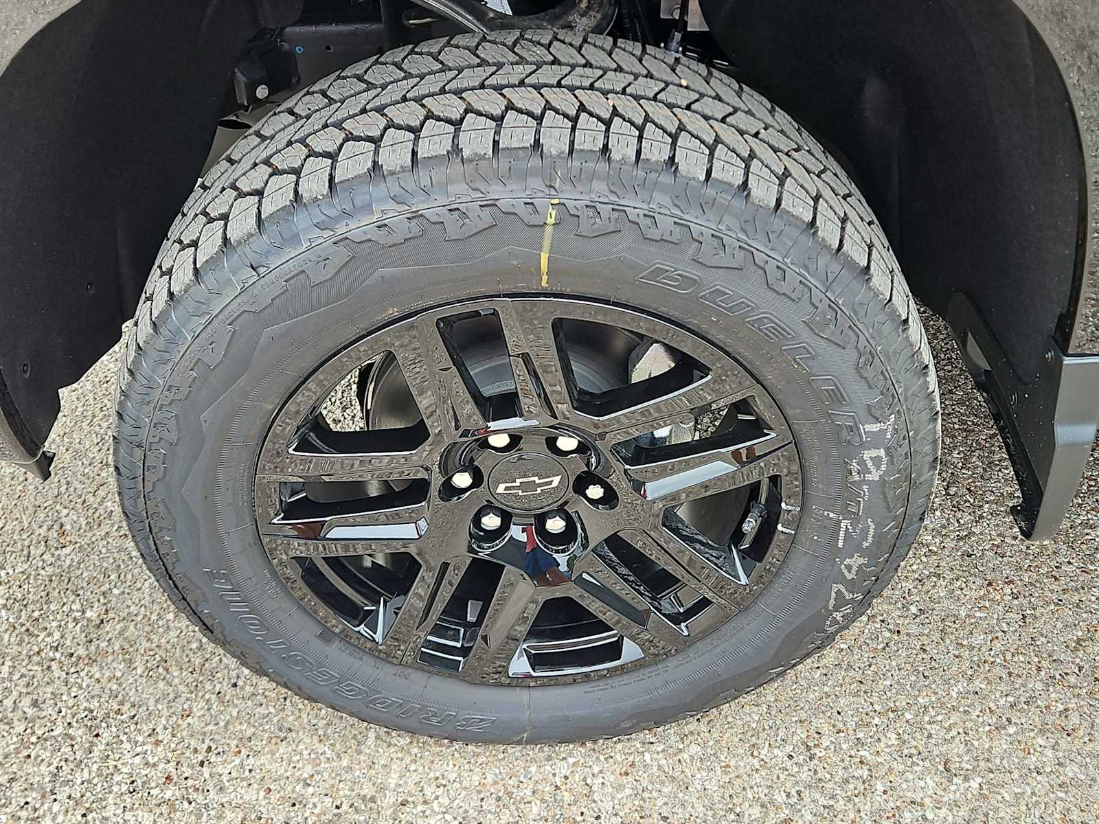 Thumbnail: 2026 Chevrolet Silverado 1500 - 12